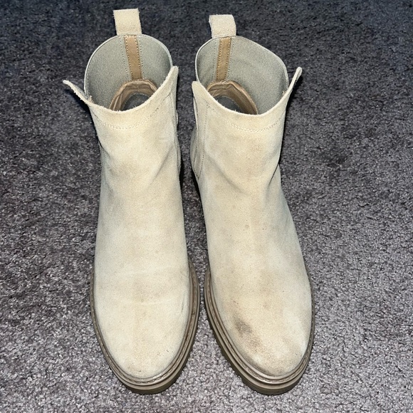 moira sand suede booties